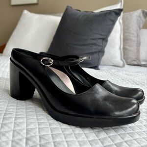 Dansko black leather mary jane mules with slim front buckle sz 41